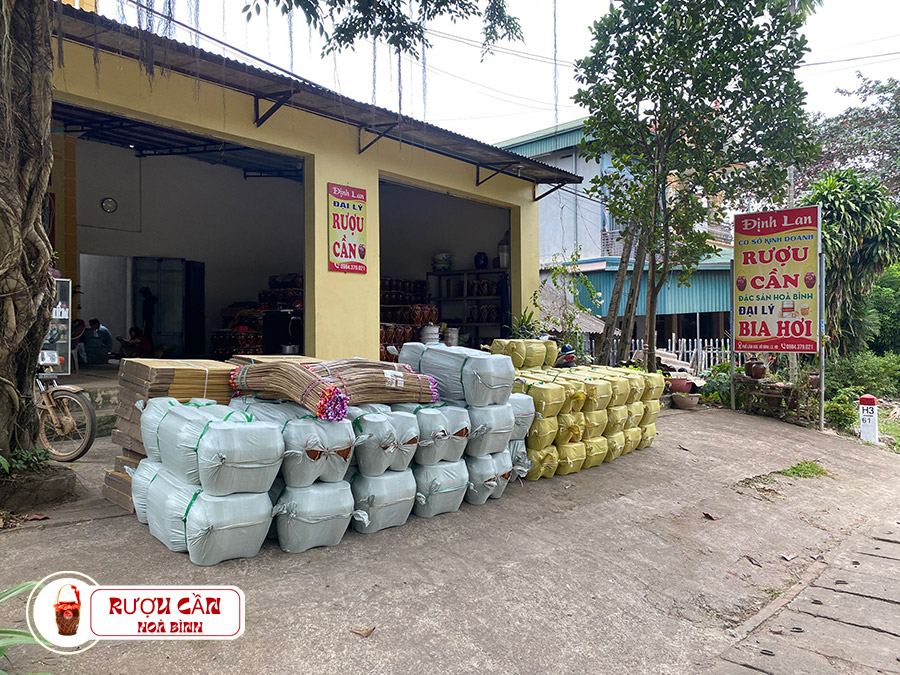 Cơ sở sản xuất rượu cần Định Lan